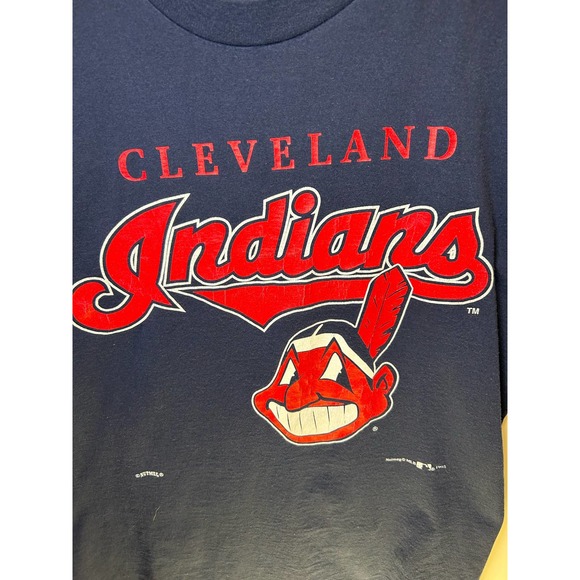 Vintage 90s Indians Nutmeg graphic tee - Picture 3 of 5